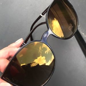 Brown polarized sunglasses